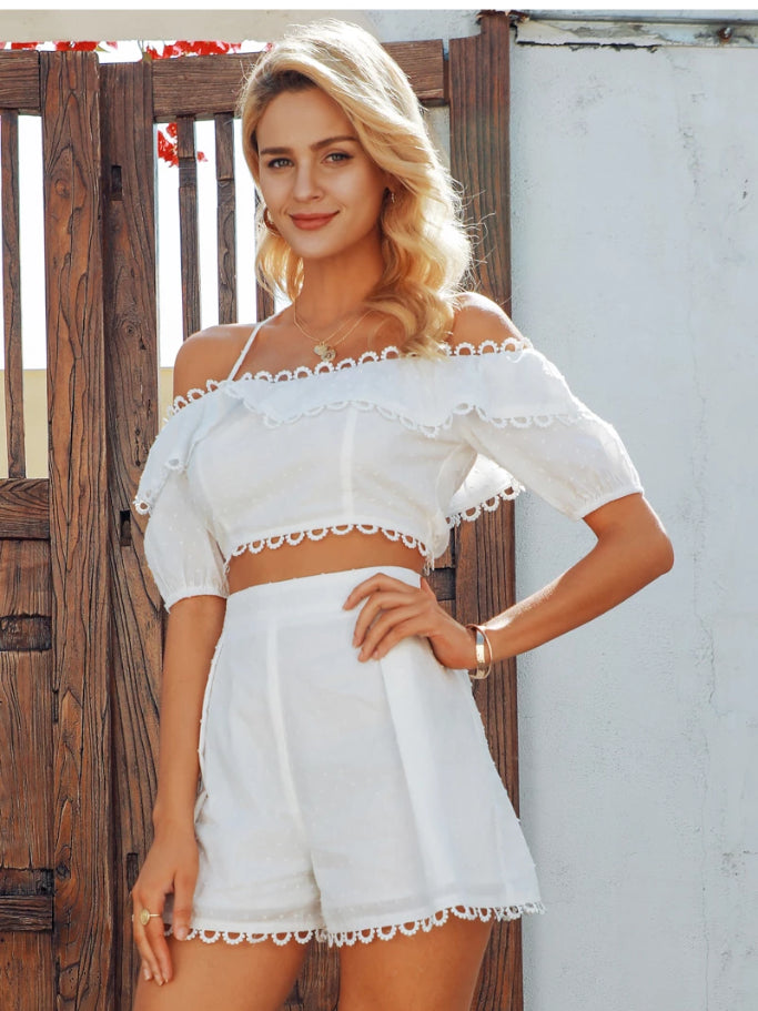 Gypsy Heart Off-the-Shoulder Crop Top in White - VYEN